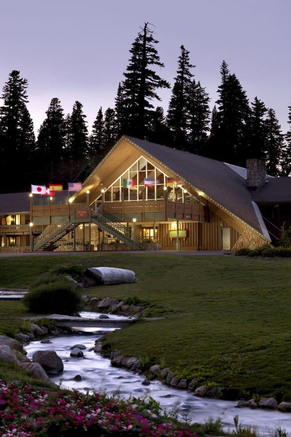 Mammoth Mountain Inn Мамът Лейкс Екстериор снимка