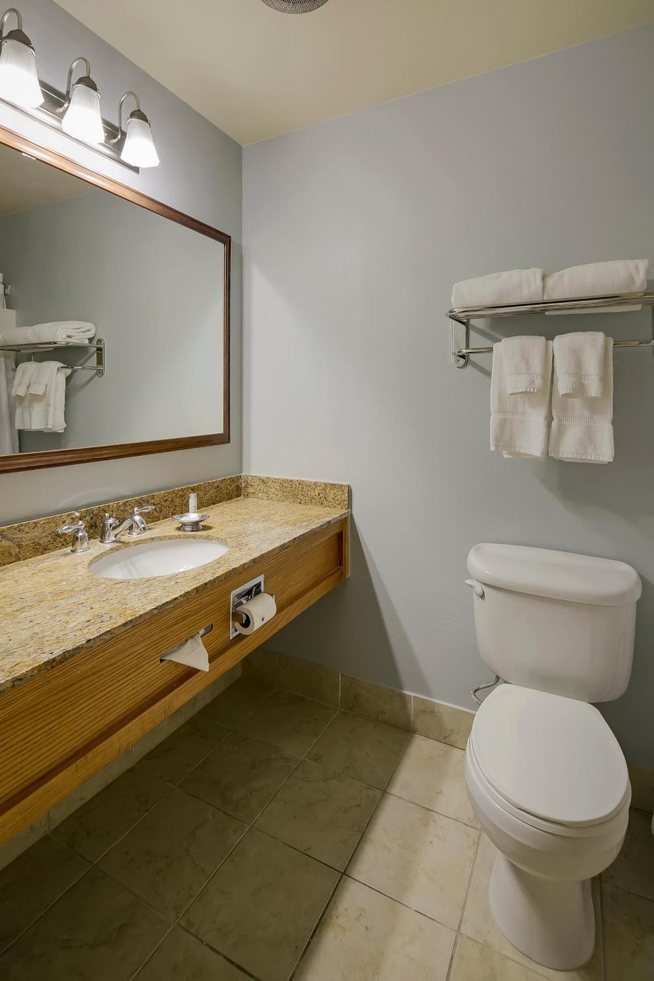 Mammoth Mountain Inn Мамът Лейкс Екстериор снимка