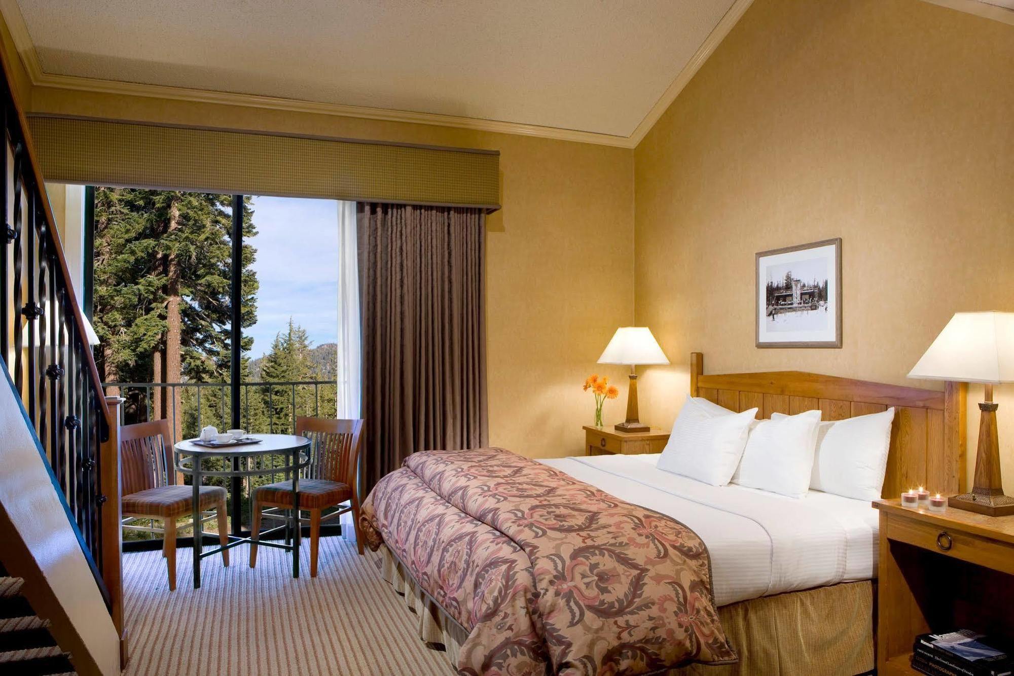 Mammoth Mountain Inn Мамът Лейкс Стая снимка