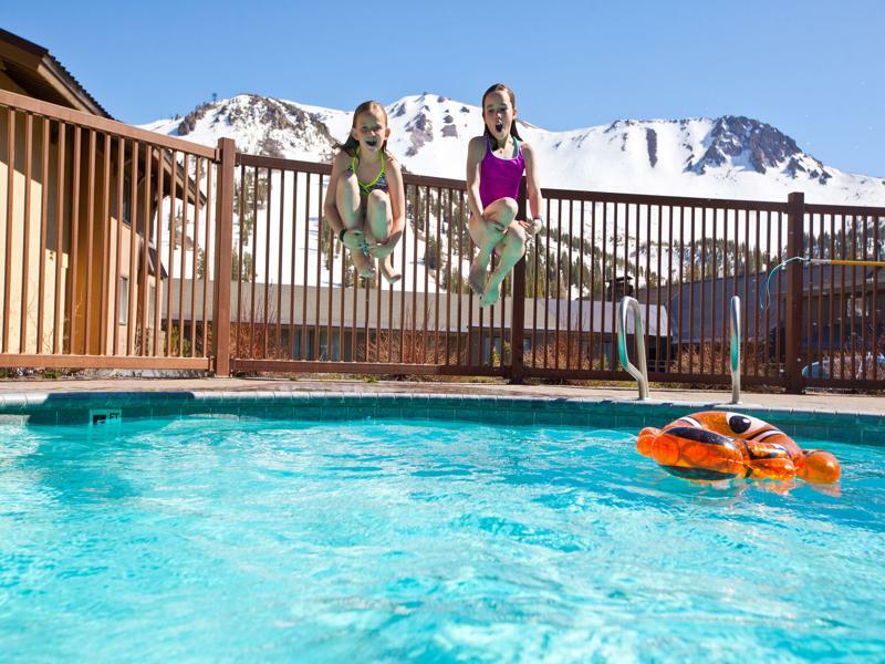 Mammoth Mountain Inn Мамът Лейкс Екстериор снимка