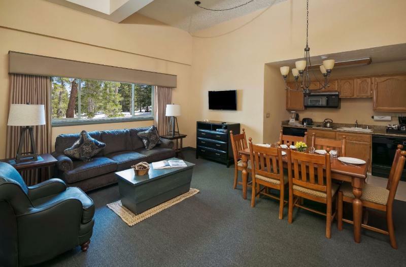 Mammoth Mountain Inn Мамът Лейкс Екстериор снимка